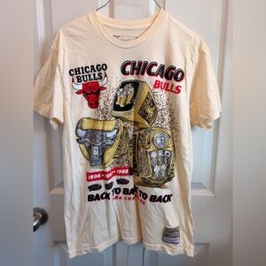Mitchell & Ness Cream Chicago Bulls Back-to-Back Champions Tee